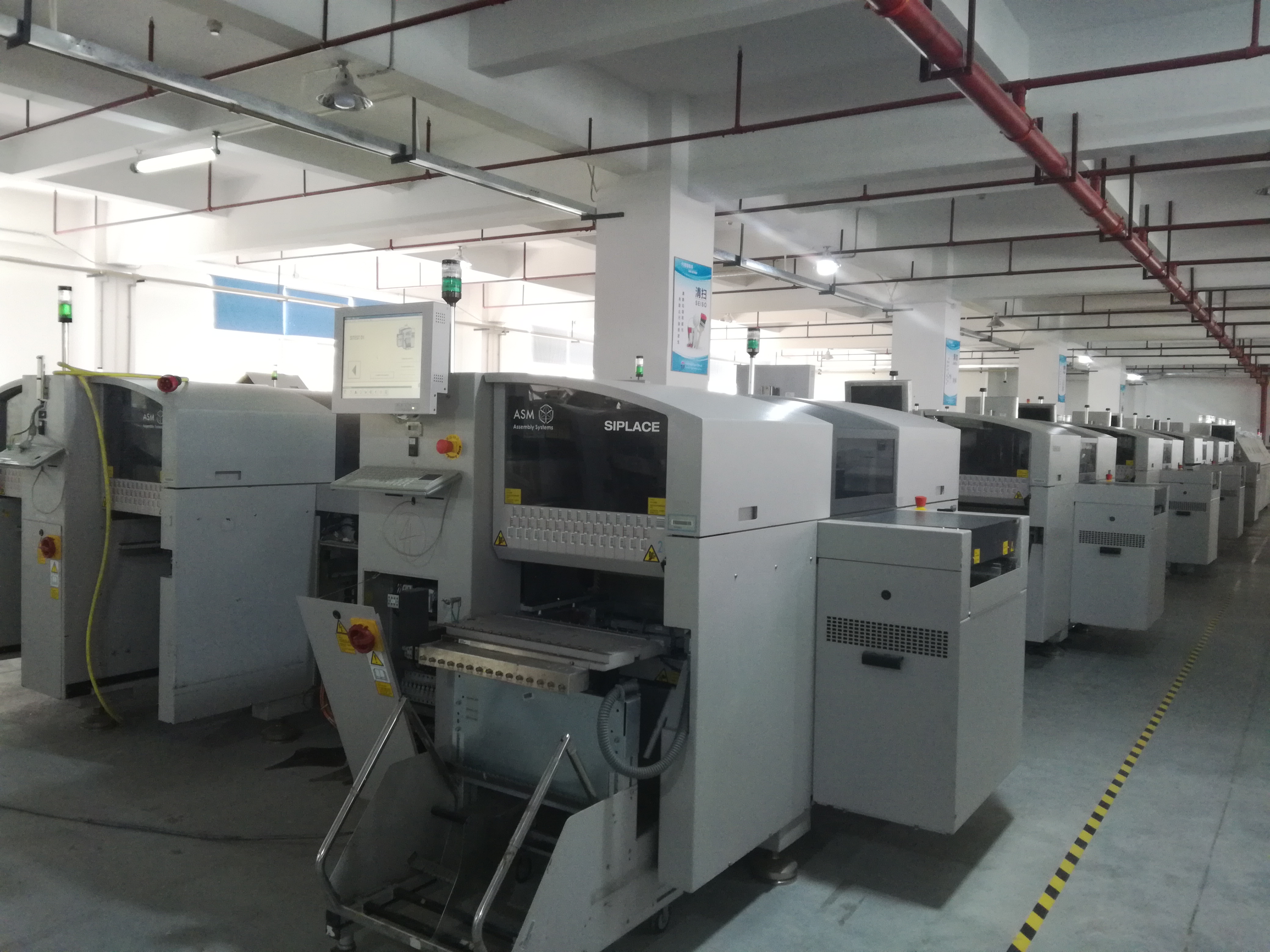 SMT贴片加工优点及操作注意事项